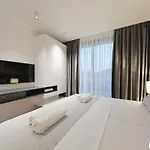 Beautiful In Kraj, Pasman Island With Outdoor Swimming Pool, Wifi And 3 Bedrooms ヴィラ