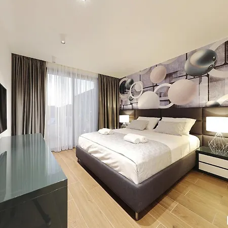 Beautiful In Kraj, Pasman Island With Outdoor Swimming Pool, Wifi And 3 Bedrooms 빌라