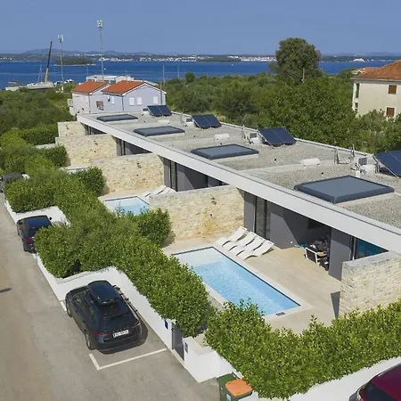 Beautiful In Kraj, Pasman Island With Outdoor Swimming Pool, Wifi And 3 Bedrooms