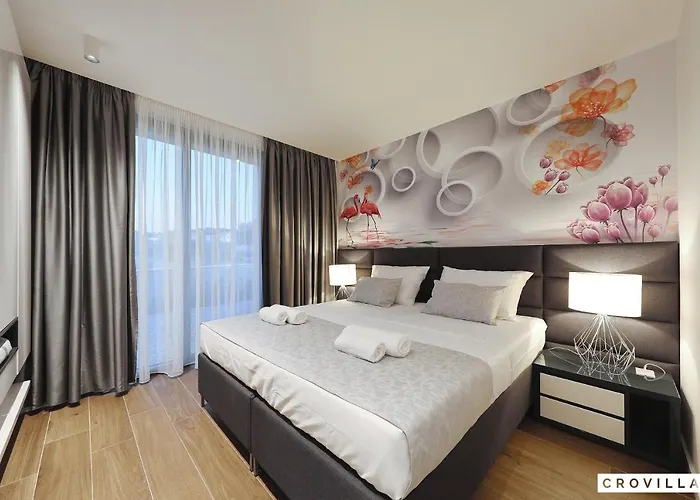 빌라 Beautiful In Kraj, Pasman Island With Outdoor Swimming Pool, Wifi And 3 Bedrooms