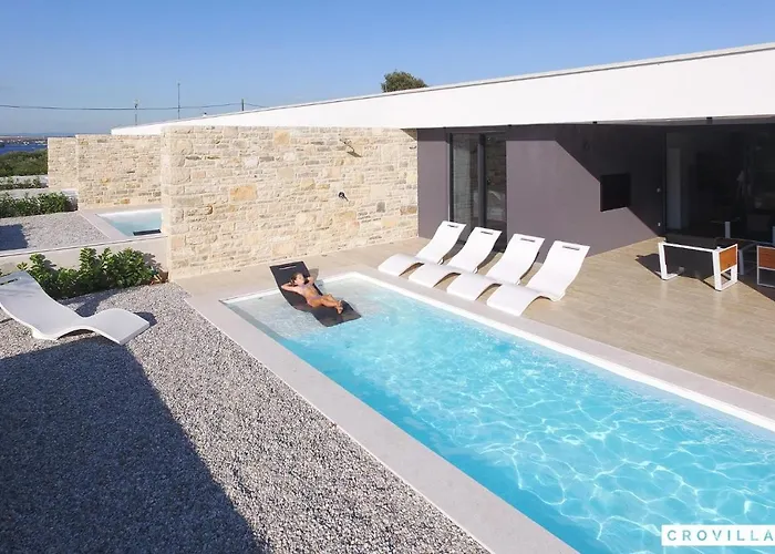 Beautiful In Kraj, Pasman Island With Outdoor Swimming Pool, Wifi And 3 Bedrooms Villa